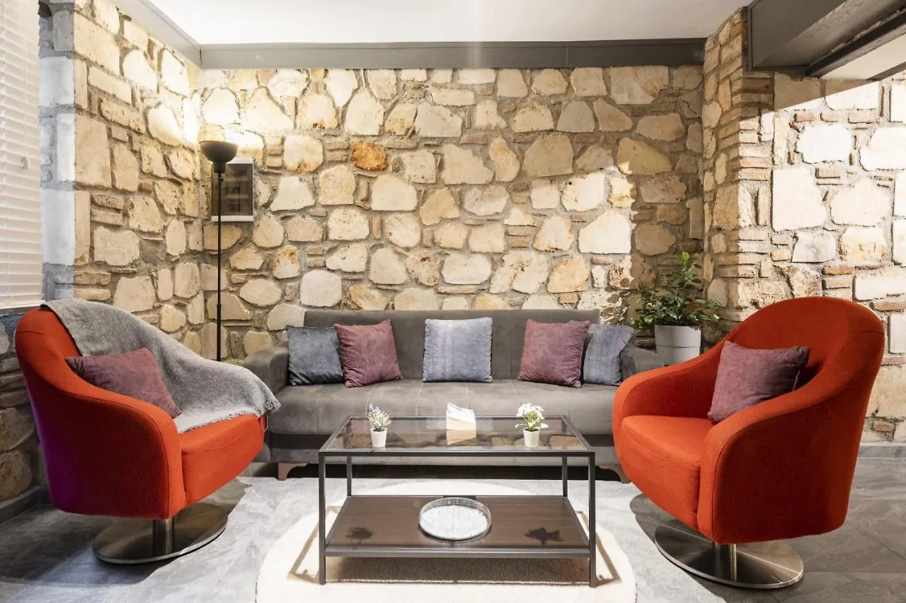 Charming Flat Near Hadrians Gate Apartment Antalya